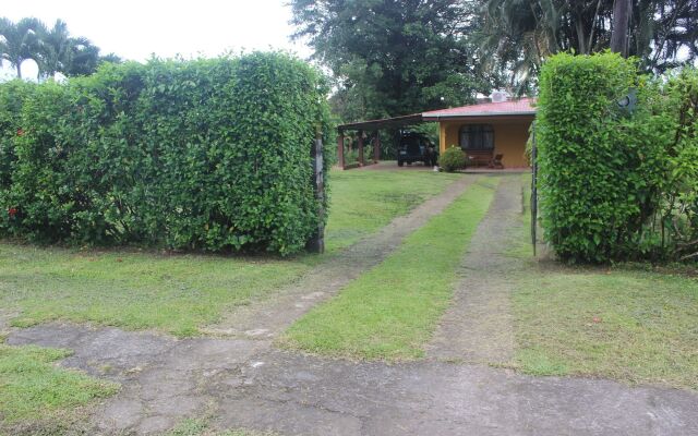 Arenal Glamping Hostel