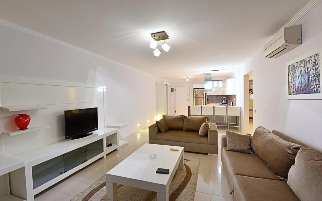 Royal Palm Residence