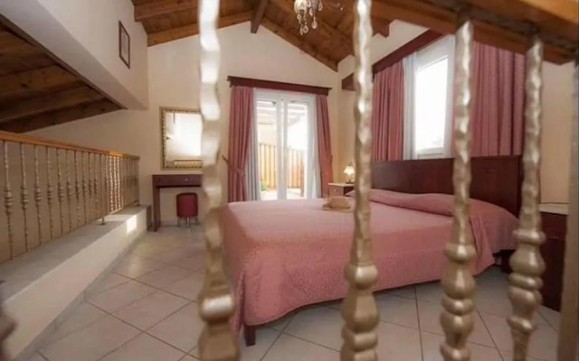 Room in Apartment - L'eremo Luxury Messonete