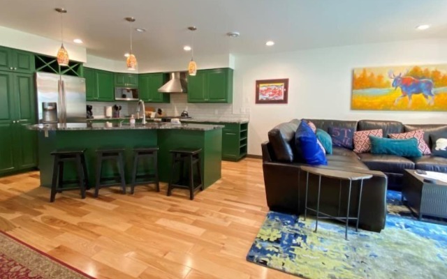 Mountain Harbor #143 3 Bedroom Condo