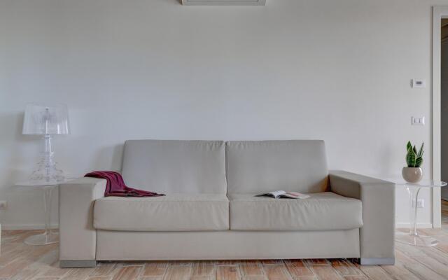 2Balsl   Montefreddo - Large Two Bedroom Split Level