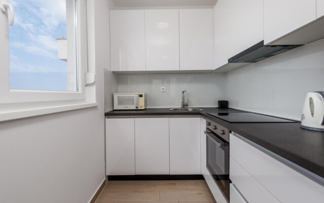 Beautiful Apartment in Novalja With Wifi and 2 Bedrooms