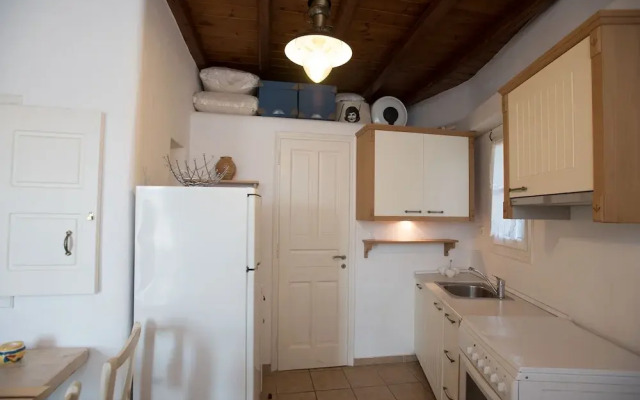 Villa Anemoessa Sky Blue with Pool