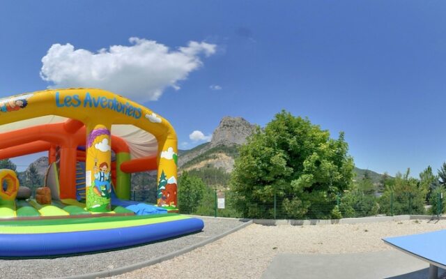 Camping Les Princes D'Orange