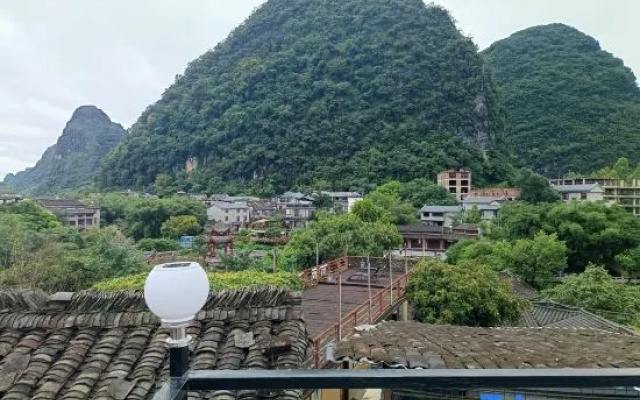 Huangyao Ancient Town Yaya Homestay — hotel in Hezhou