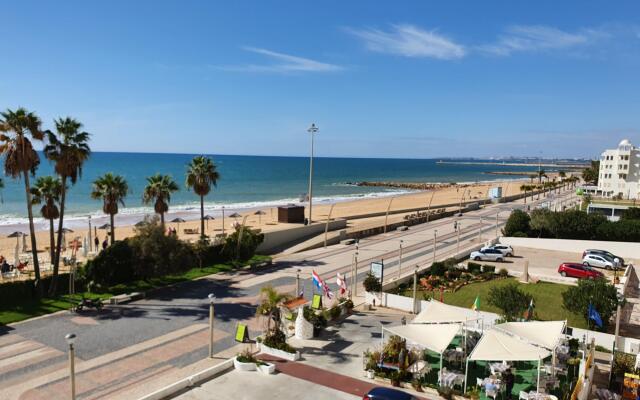 T1 Praiamar 3H PRIVILÉGIO FR.MAR A/C ESTACIONAMENT