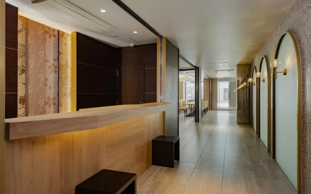 Folio Sakura Shinsaibashi Osaka