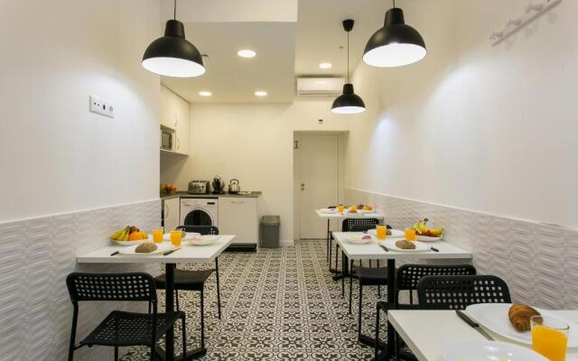 Suites Amalia Guesthouse near to Rossio Square