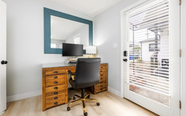 Studio In Carlsbad Village