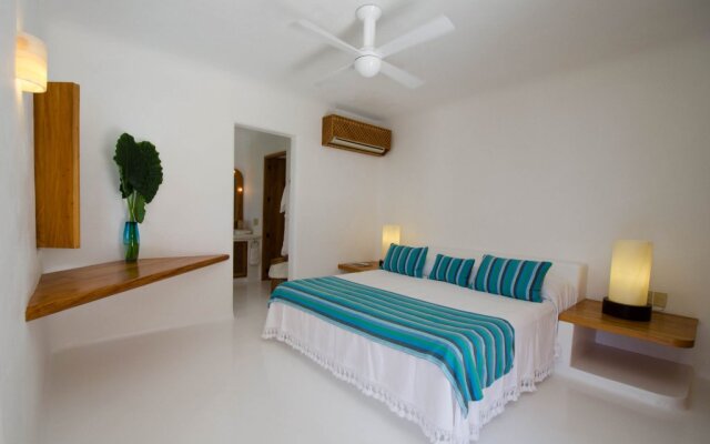 Private Villa Nido de Amor