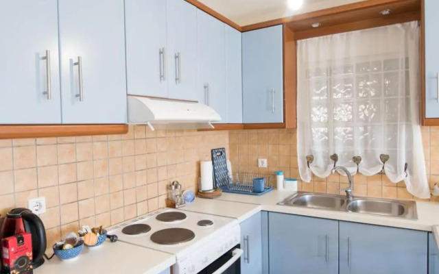 Lovely apartment just infront of the beach