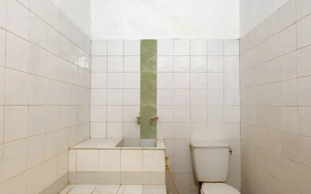 OYO 2855 Sartika Hotel Pati