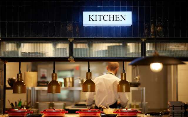 The Port Square Hotel