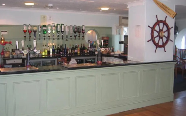 The Carlton Hotel