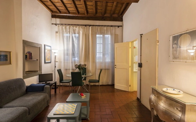 Pitti Studio by Mmega