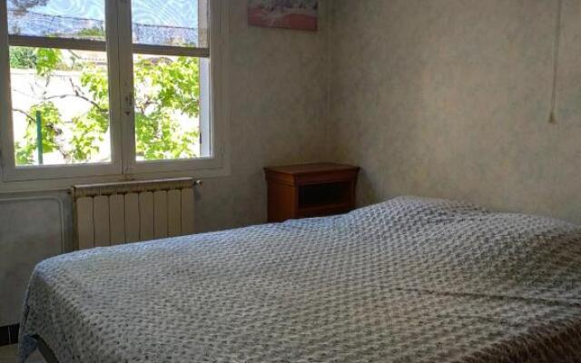 Villa Les Pins proche plages, au calme