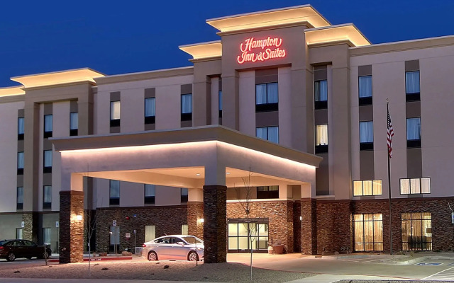 Hampton Inn & Suites Albuquerque Airport