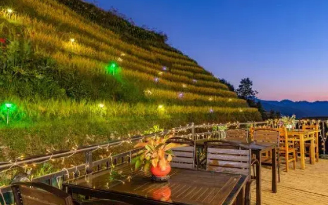 Tianyuan Homestay (Longji Terrace Jiulong Wuhu Observation Deck)