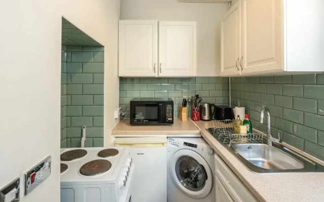 Central London 3-Bed Apartment near Oxford Street