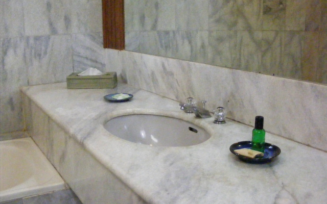 Puri Padi Hotel