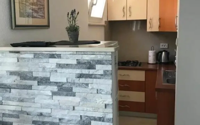 Apartment Angel