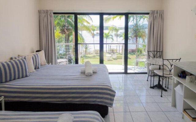 Hinchinbrook Marine Cove Resort