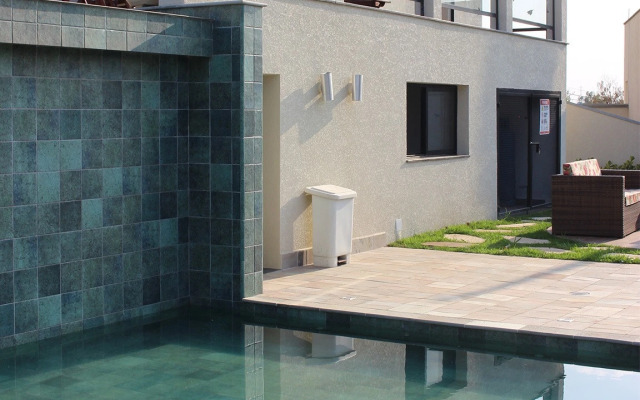 Bristol Villaggio Rosa Arujá