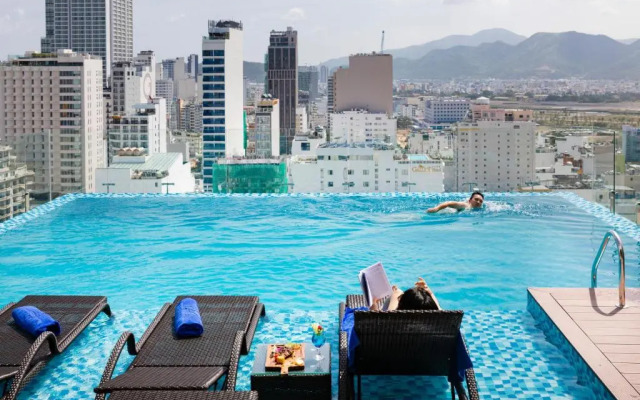 Ventana Nha Trang Hotel
