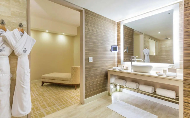 Waldorf Astoria Panama Residences