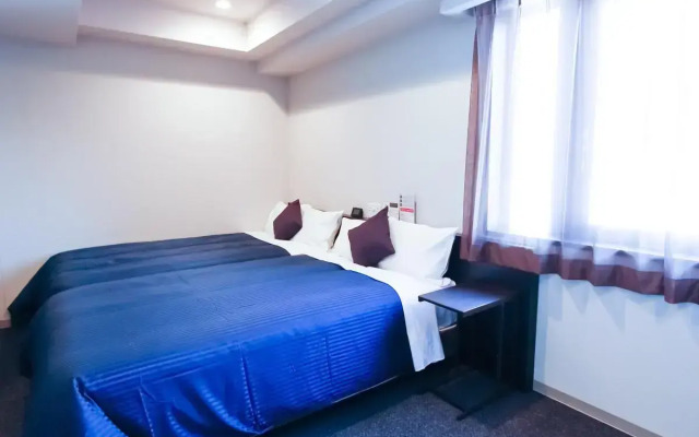 Hotel Livemax Shinsaibashi East