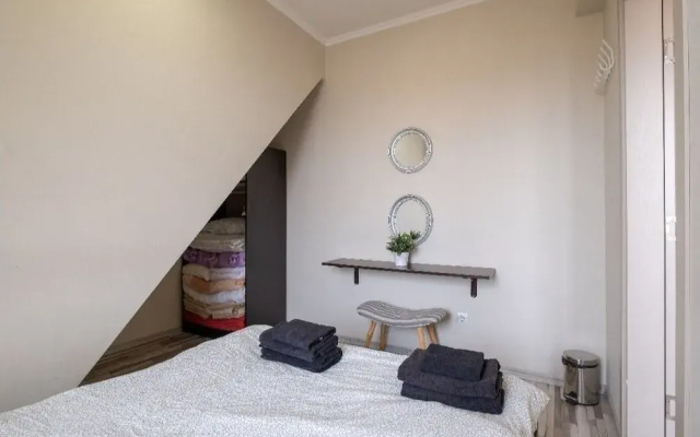 Sofia Art Gallery Vacation Apartments