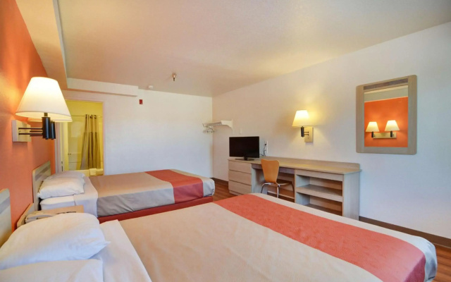 Motel 6 Twentynine Palms, CA