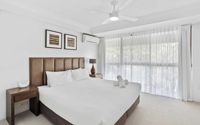Tranquil 2 Bedroom on Burleigh Headland