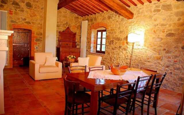 Podere Lucignano Secondo Agriturismo