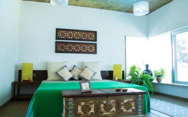 EL House by Vista Rooms