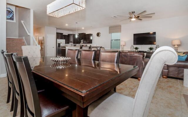 1492 Moon Valley Drive