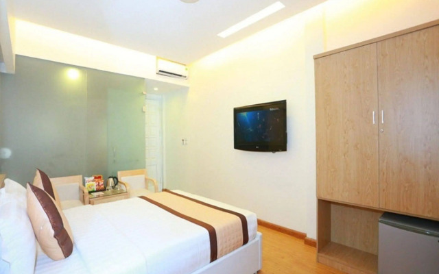 OYO 210 Saki Hotel