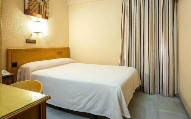 Hotel Zeus