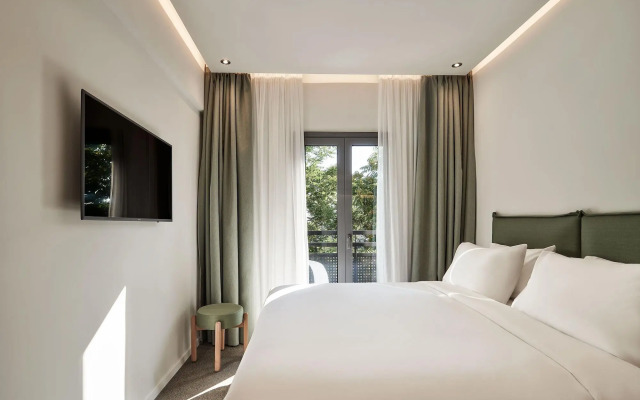 NLH KERAMEIKOS - Neighborhood Lifestyle Hotels
