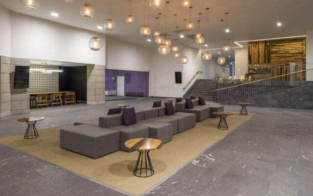 Camino Real Hotel & Suites Puebla