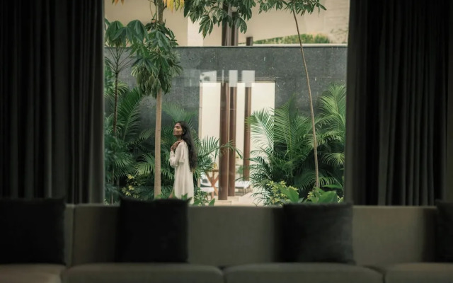 JW Marriott Bengaluru Prestige Golfshire Resort & Spa