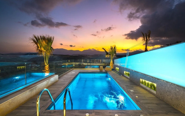 Oleas Suite Moon Private Pool
