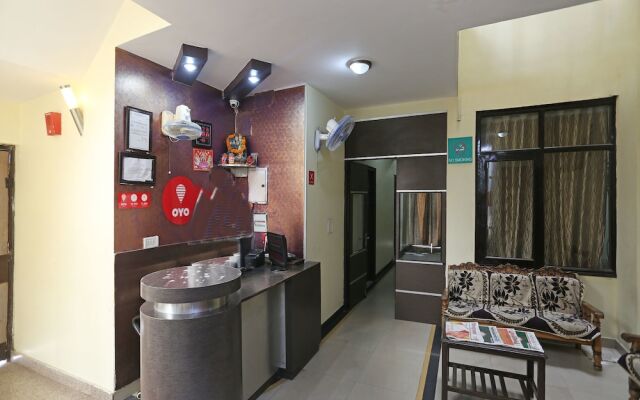 OYO 9601 Hotel Sunshine Residency Castle
