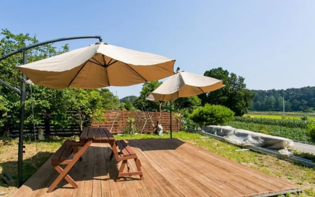 Samcheok Bada Sonamu Pension