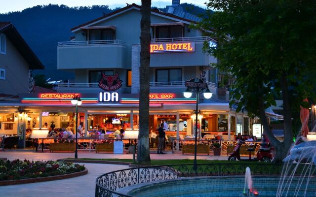 Ida Hotel