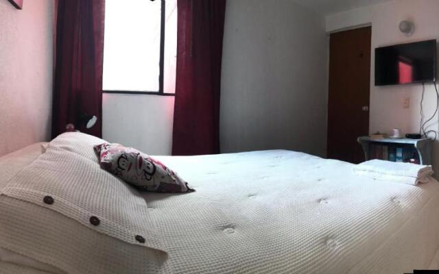 HABITACIóN EN SANTA TERESA