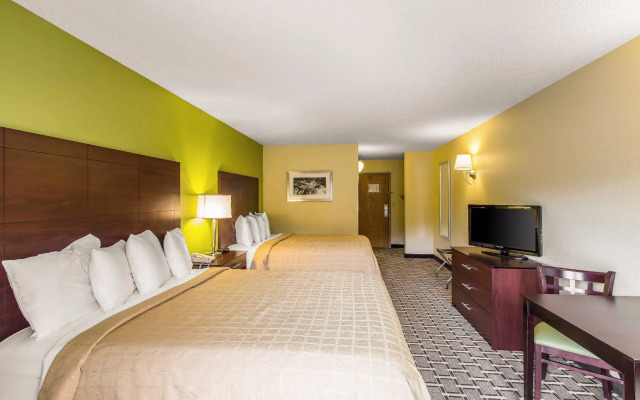 Quality Inn Cherokee
