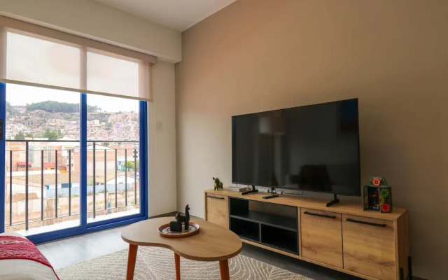 w Stunning 1BR w Great Balcony in Cusco