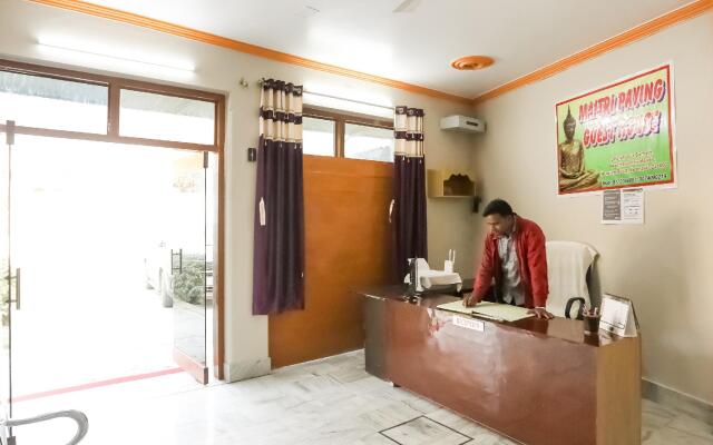 Maitri Paying Guest House by OYO Rooms