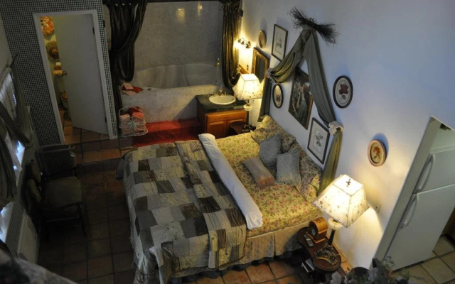 Pine Rose Inn
